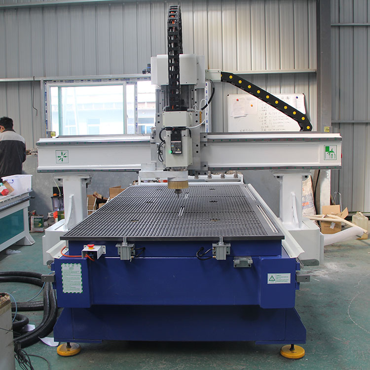What is the difference between CNC router and laser cutter?