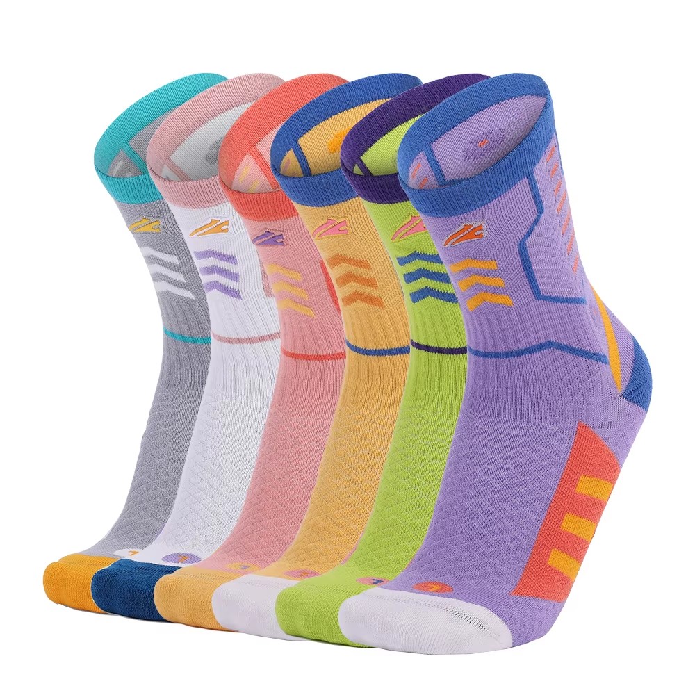 OEM Basketball Socks: Custom Designs for Peak Performance on the Court